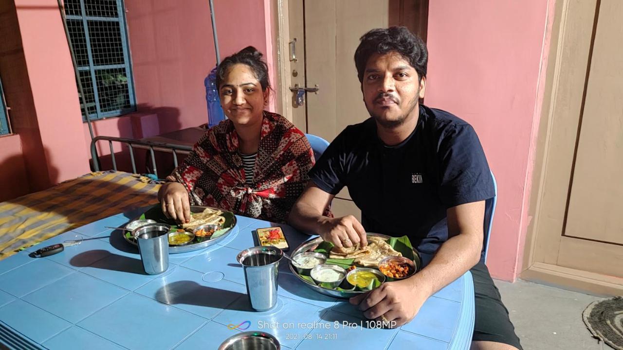 Abhi Homestay Hampi Exterior foto